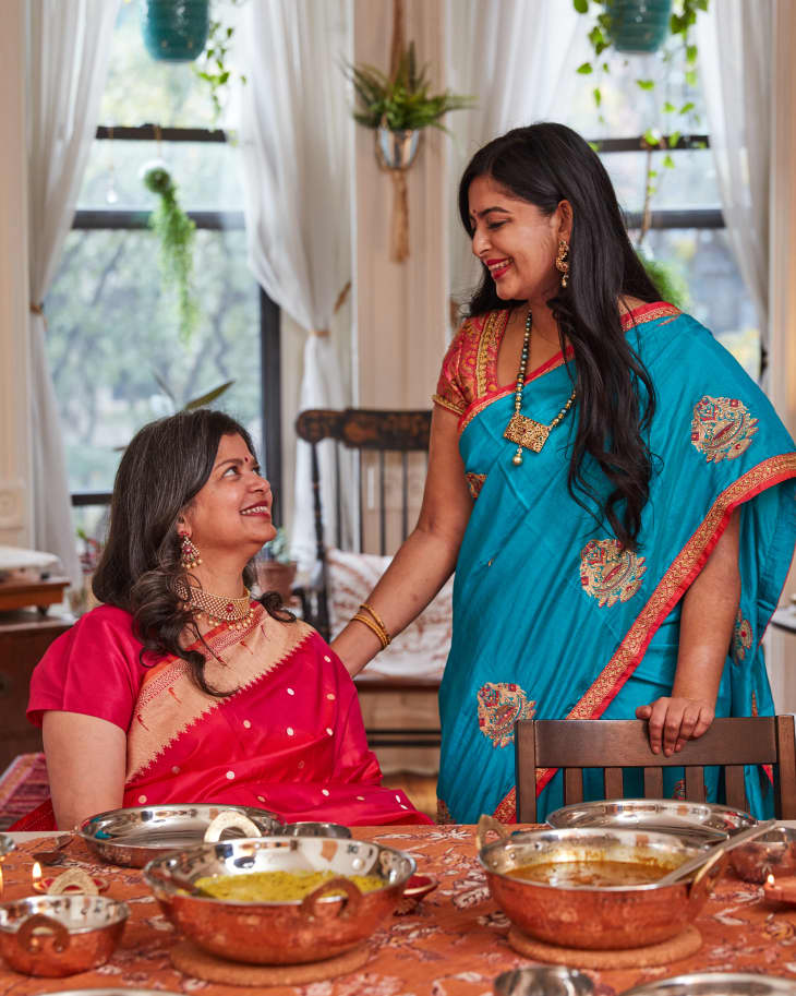 Shreya Sunderram and mom Anu at dinner table