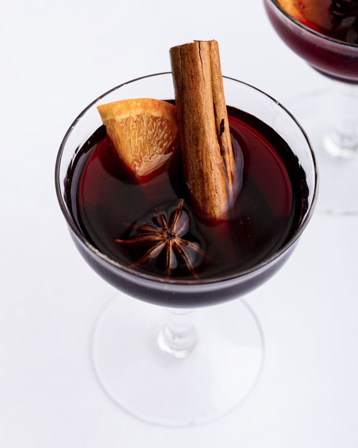 Make-Ahead Chilled Mulled Wine Punch Recipe