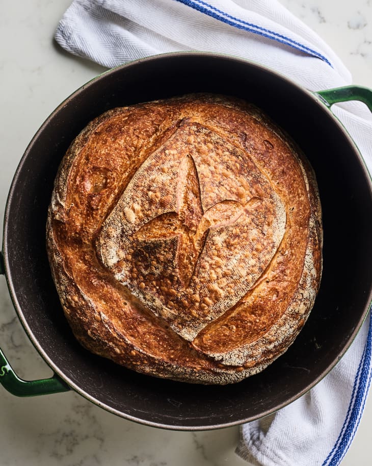 Dutch Oven Bread - girl. Inspired.