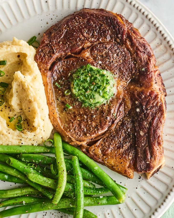 Air-Fryer Steak with Garlic-Herb Butter Recipe - NYT Cooking