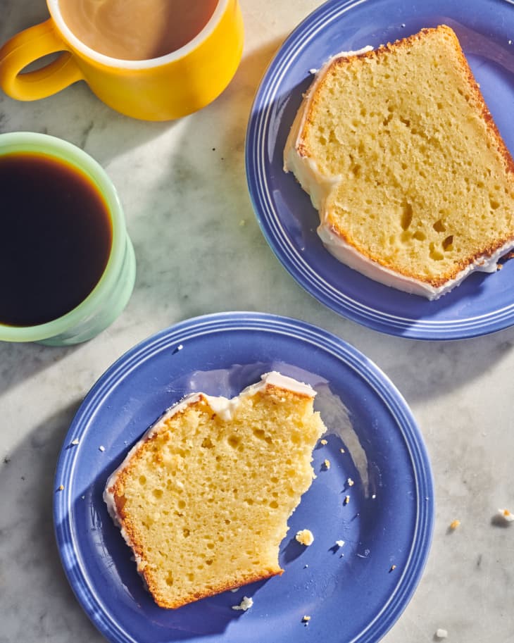 Mini Coffee Cake Recipe (Starbucks knock off) - Cleverly Inspired