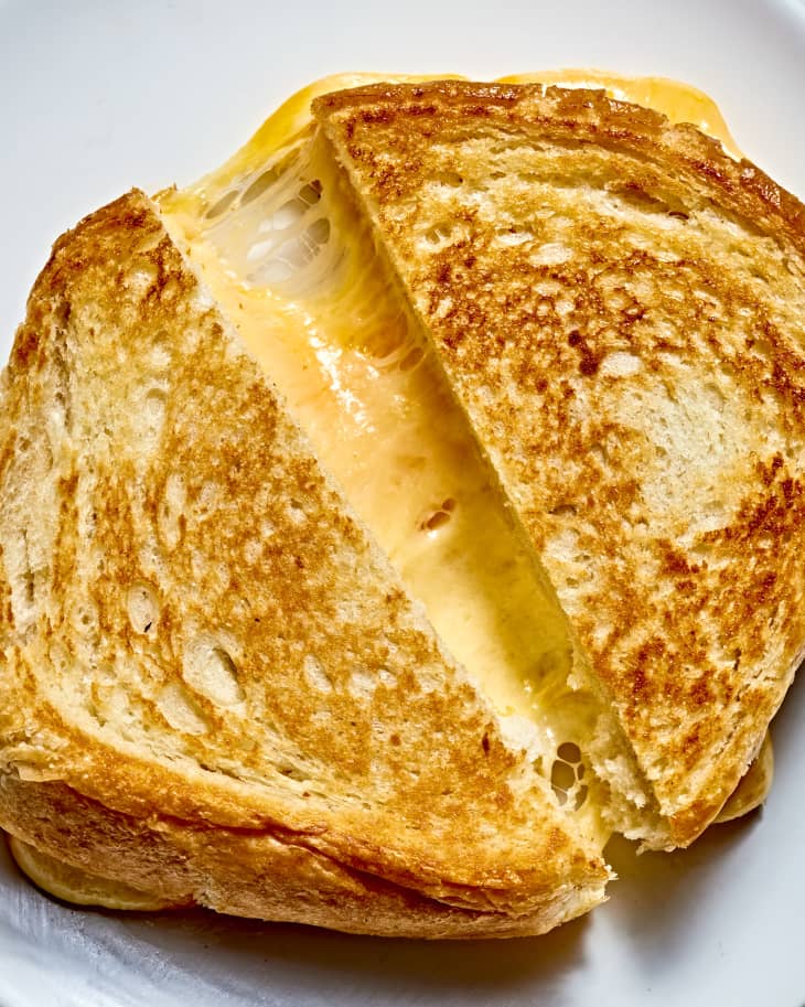 Tomato Butter Pesto Grilled Cheese Will Take Your Tastebuds Up A Notch Kitchn