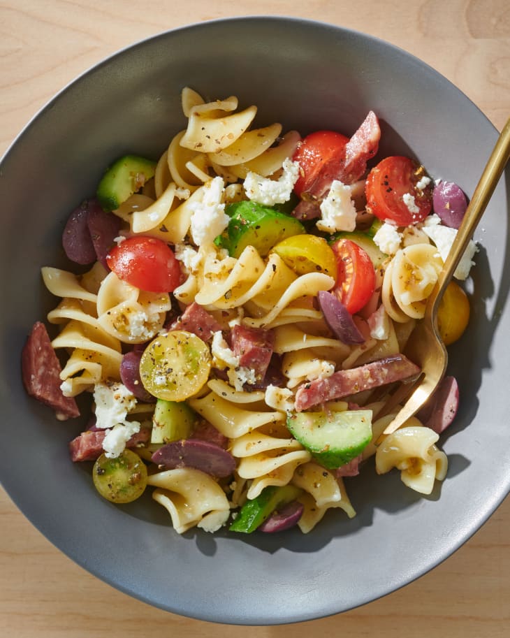 Pasta Salad with Grilled Italian Sausage, Peppers, Mushrooms, & Cherry  Tomatoes (Vegan) - Vegetarian Gastronomy