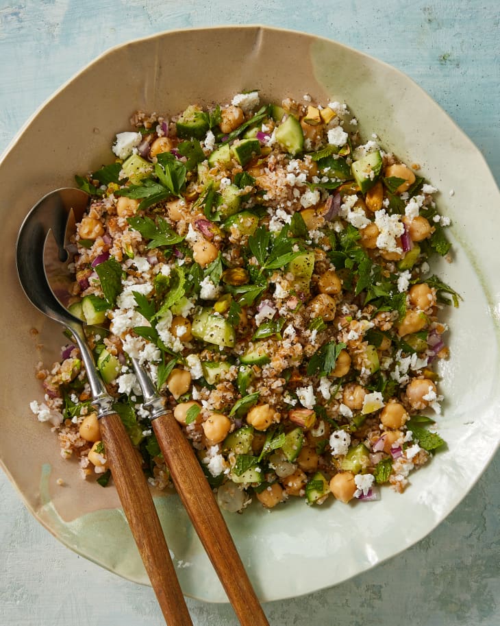 This Salad Container Is An Editor-Favorite for Office Lunches