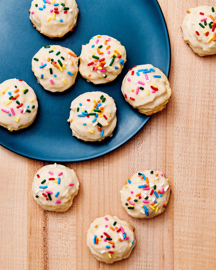 ricotta cookies on wood and blue plate