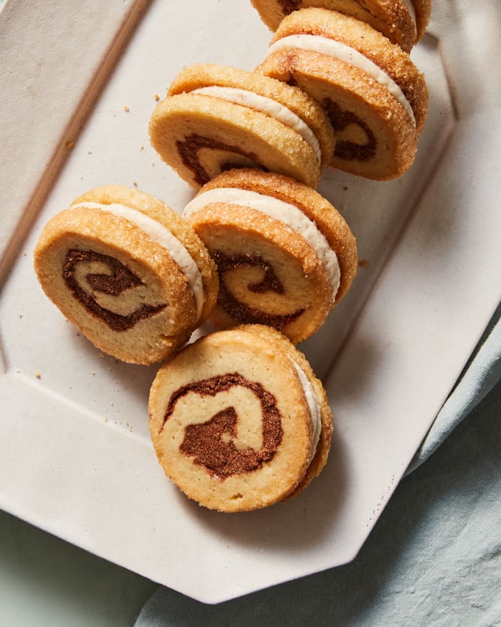 Cinnabon sandwich cookies on a square plate