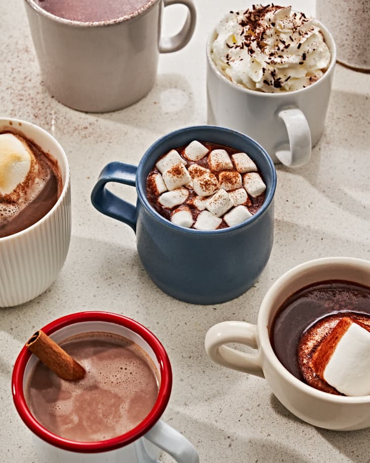 hot chocolate in mugs on table