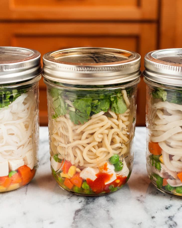 Best Mason Jar Instant Noodle Soup Recipe - How To Make Mason Jar