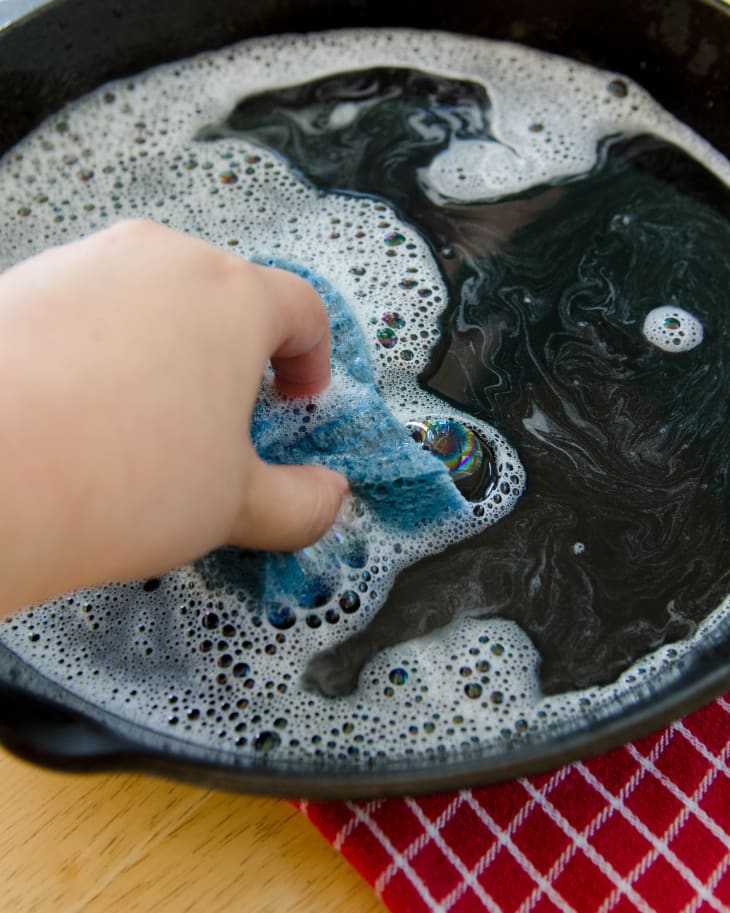 Can you use cast iron on a glass cooktop? Yes, carefully. - The Washington  Post