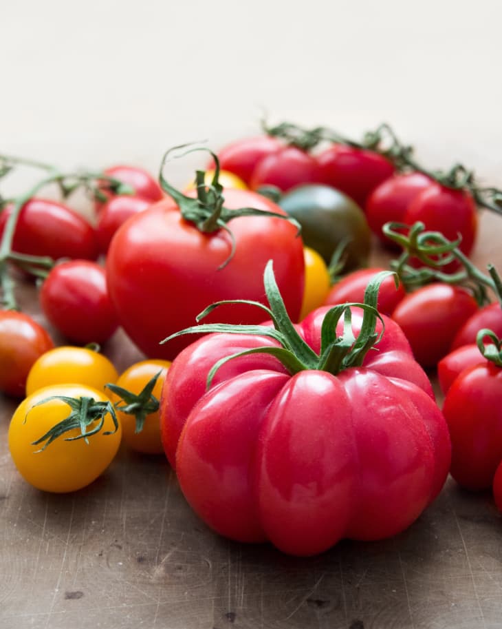 5 Things to Know About Heirloom Tomatoes