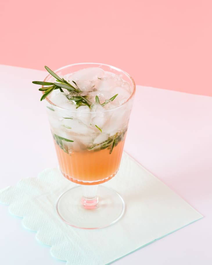 Grapefruit Rosé Sparkler, Wine Cocktail Recipe