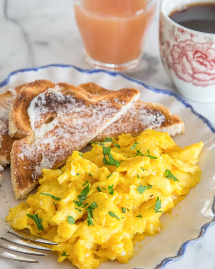 How to Make Perfect Skinny Scrambled Eggs, WW Points