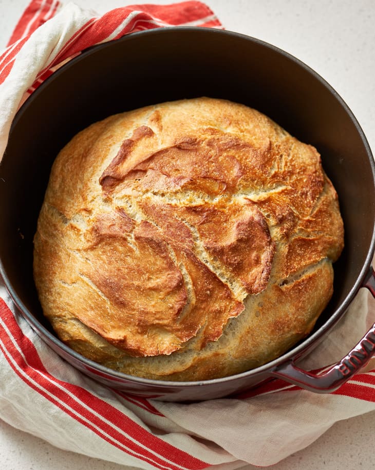 How to Make Crusty Bread Without a Dutch Oven - Life As A Strawberry