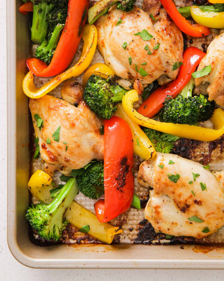 Easy Parmesan Chicken & Vegetables Meal Prep - Clean Foodie Cravings