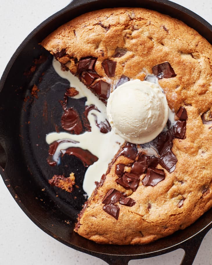 Skillet Chocolate Chip Cookie - Karyl's Kulinary Krusade