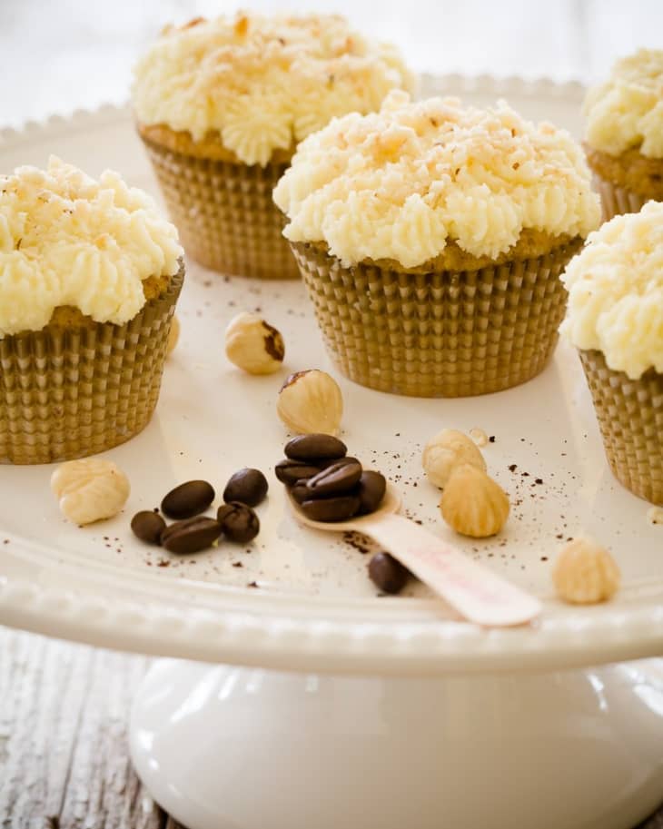 I made cupcakes in my air fryer using the easiest recipe ever - ready in  eight minutes