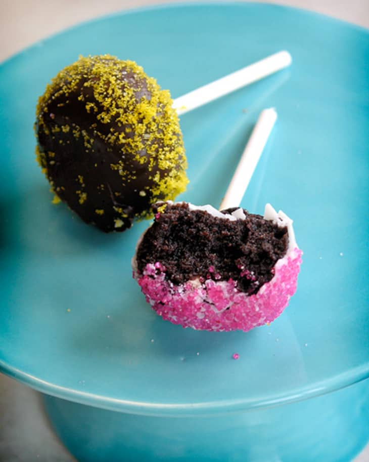 How to Make Cake Pops - Cake Pop Recipe