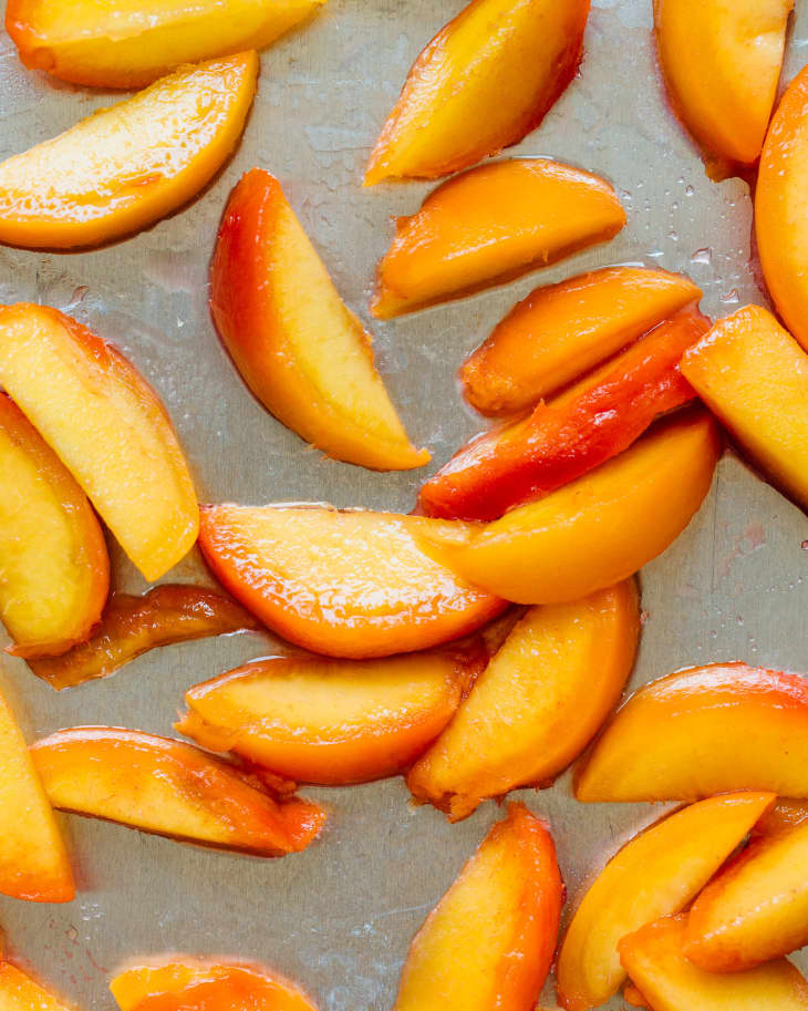 How to Freeze Peaches Whole, Halved, or In Slices