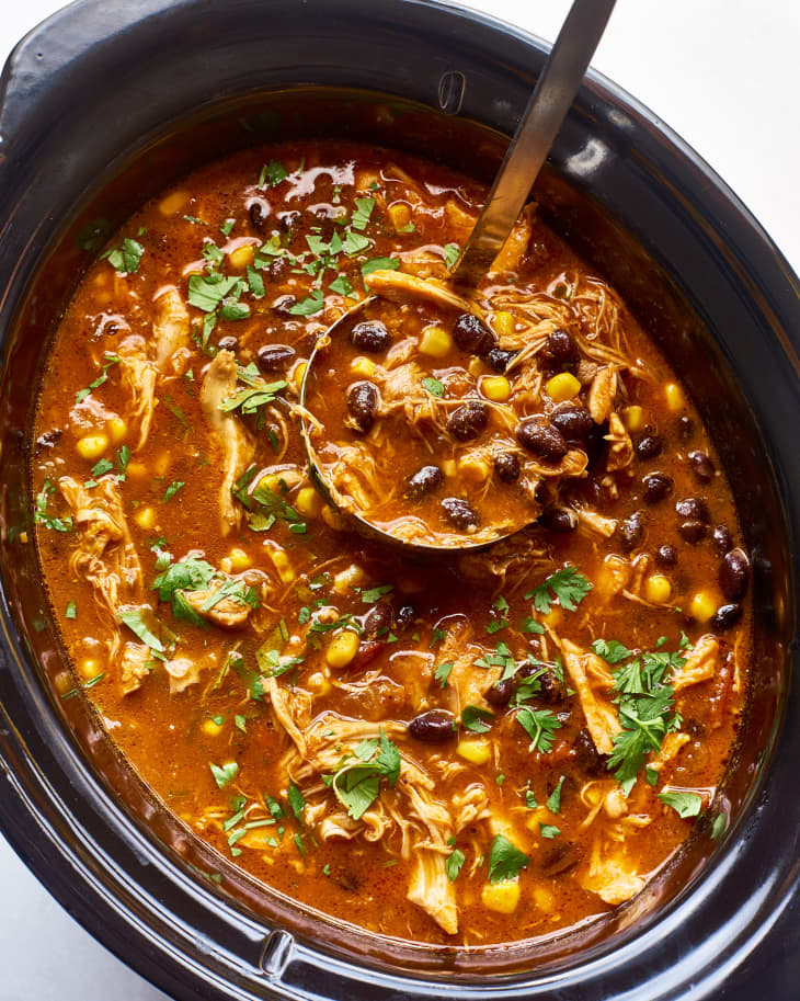 Slow Cooker Chicken Enchilada Soup