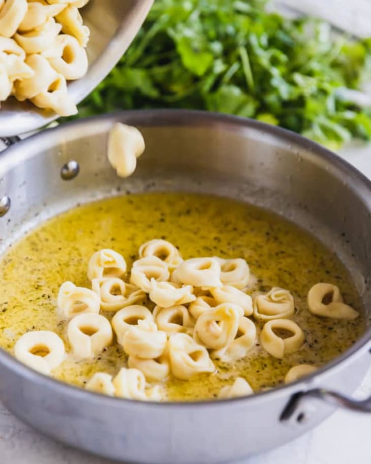 Cheese Tortellini in Garlic Sauce - Culinary Hill