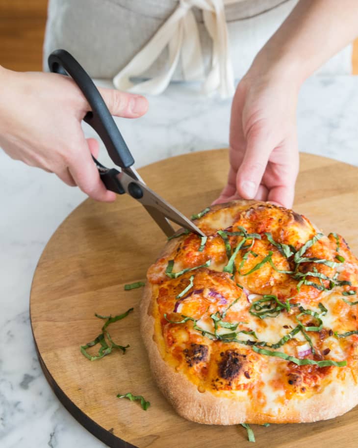 Lunch Hack: Use a Pizza Wheel To Chop Your Salad Directly in the Bowl