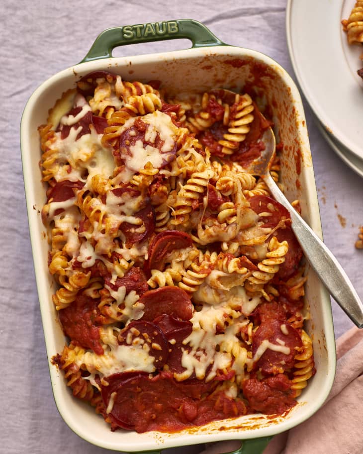 Recipe: Pepperoni Pizza Baked Pasta | Kitchn