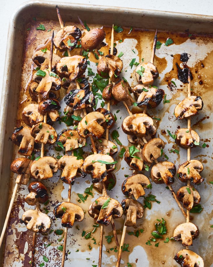 Grilled Mushroom Skewers Recipe – How to Grill Mushrooms — Eatwell101