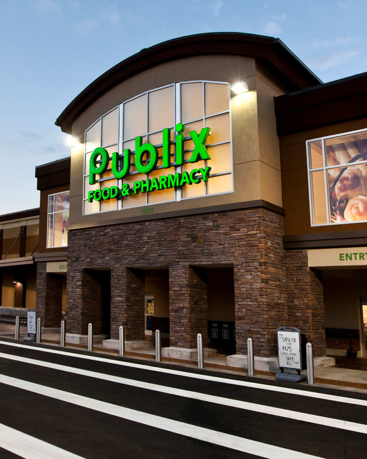 Publix new year 2025 booklet