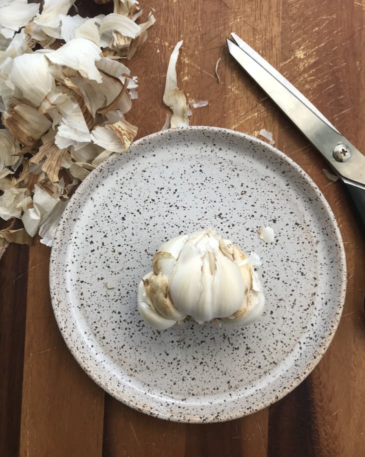 Here's How to Peel Garlic with a Microwave The Kitchn