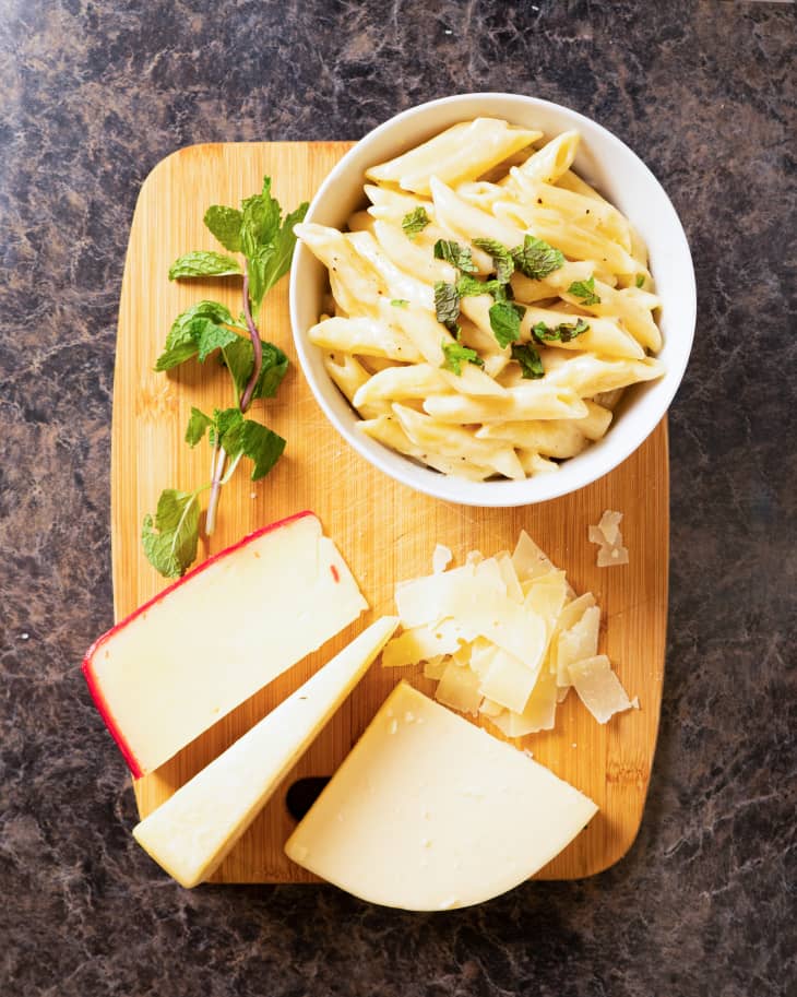 I Made The Pasta Queen's "Minty Mistress Mac & Cheese" — Here's How It Went The Kitchn