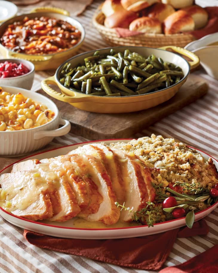 Cracker Barrel Is Serving Up Thanksgiving Meals — In Case You Don't ...