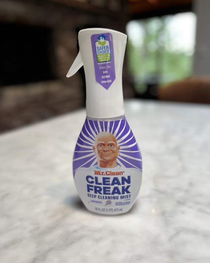 Mr clean spray outlet
