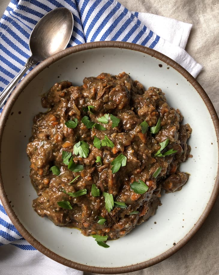 Nigella Lawson's Spiced Beef In Red Wine Is the Most Comforting Recipe