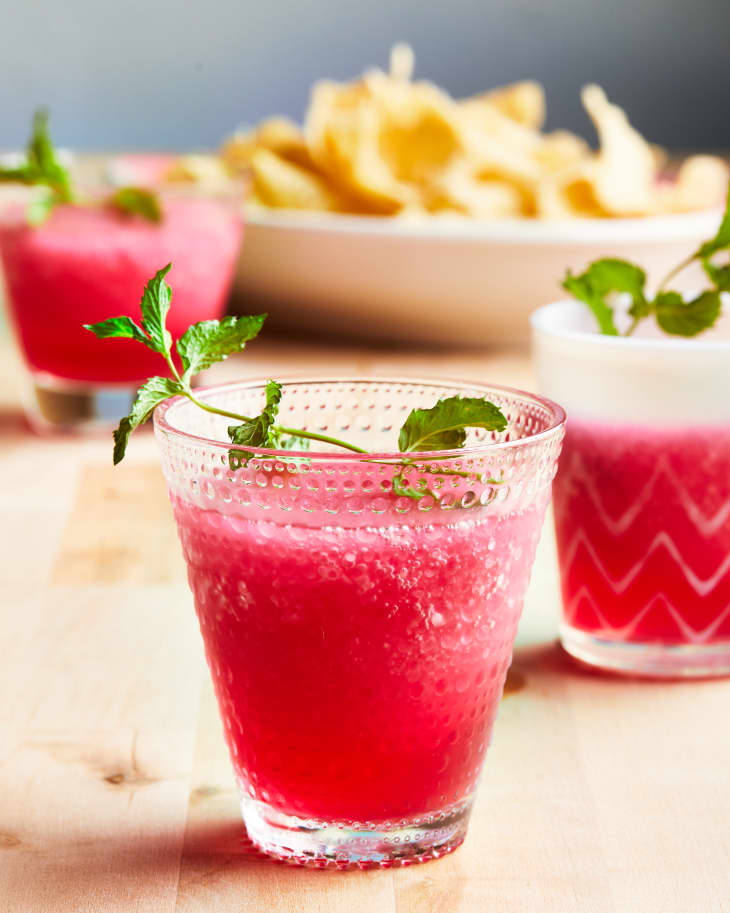 20 Fruity Cocktails Refreshing Summer Drinks For Hot Days The Kitchn 1799