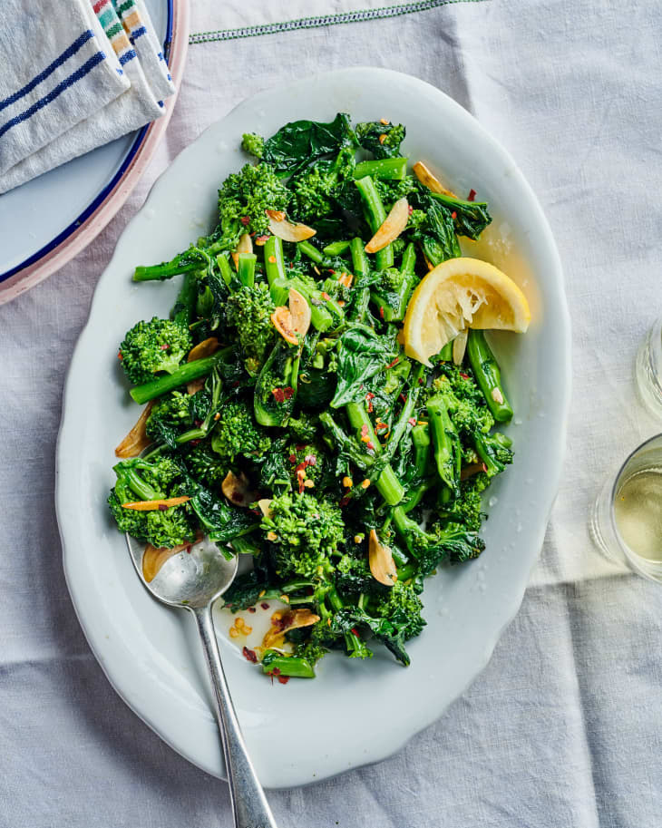 How To Cook Broccoli Rabe (Easy Sautéed Recipe, With Garlic) Kitchn