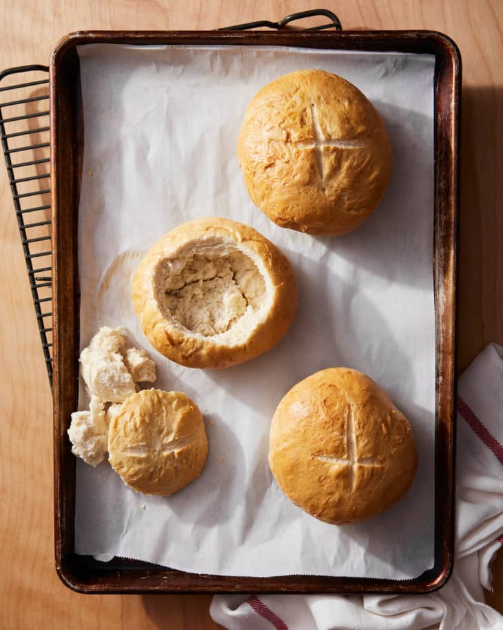 This Alfredo Bread Bowl Recipe Is the Comfort Meal You've Been Missing