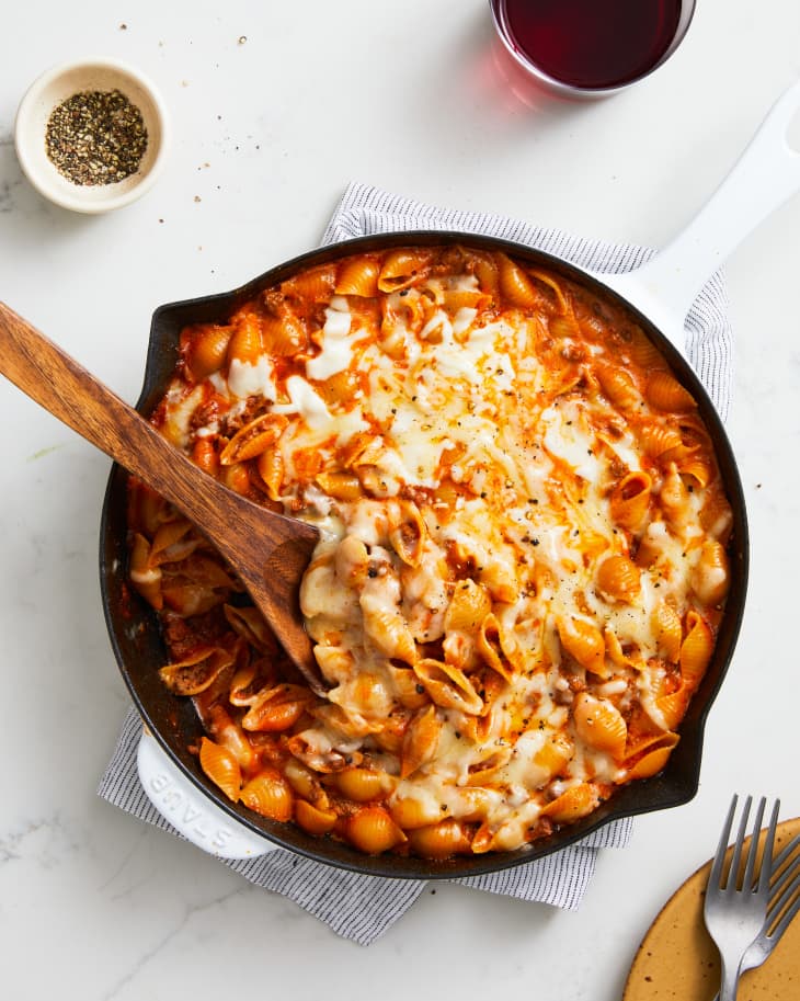 This Creamy Beef and Shells Recipe Gives Me All the Hamburger Helper
