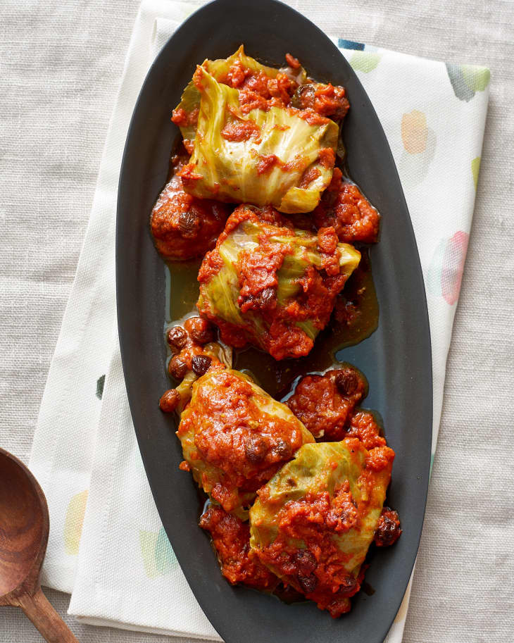 Recipe Slow Cooker Stuffed Cabbage Rolls The Kitchn