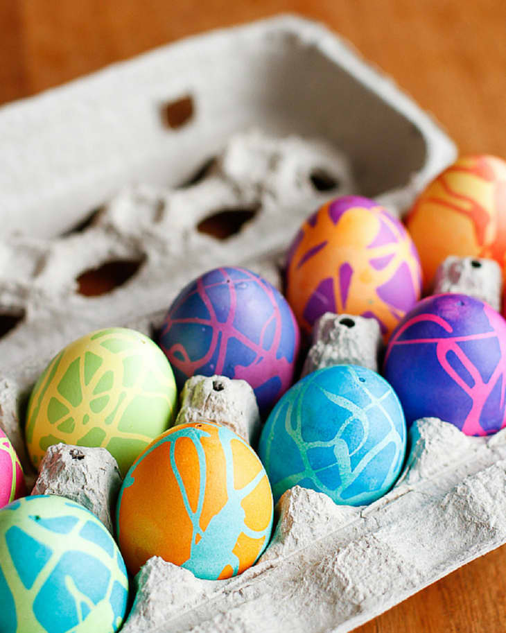Egg hot sale dying ideas