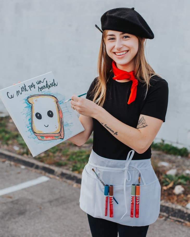 Pun costumes shop