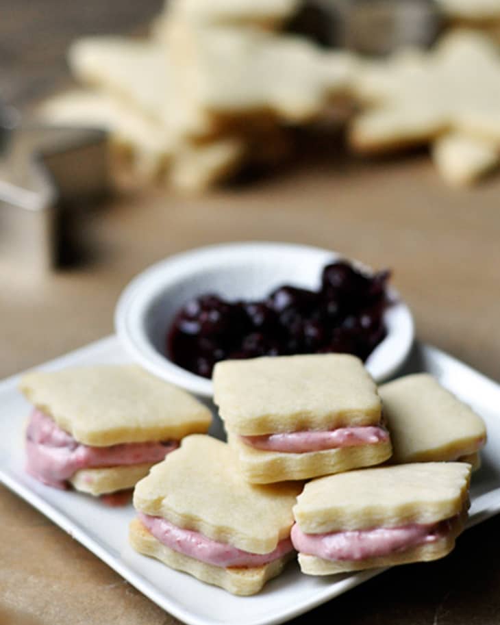 Recipe Cranberry Cream Cheese Cookie Filling The Kitchn