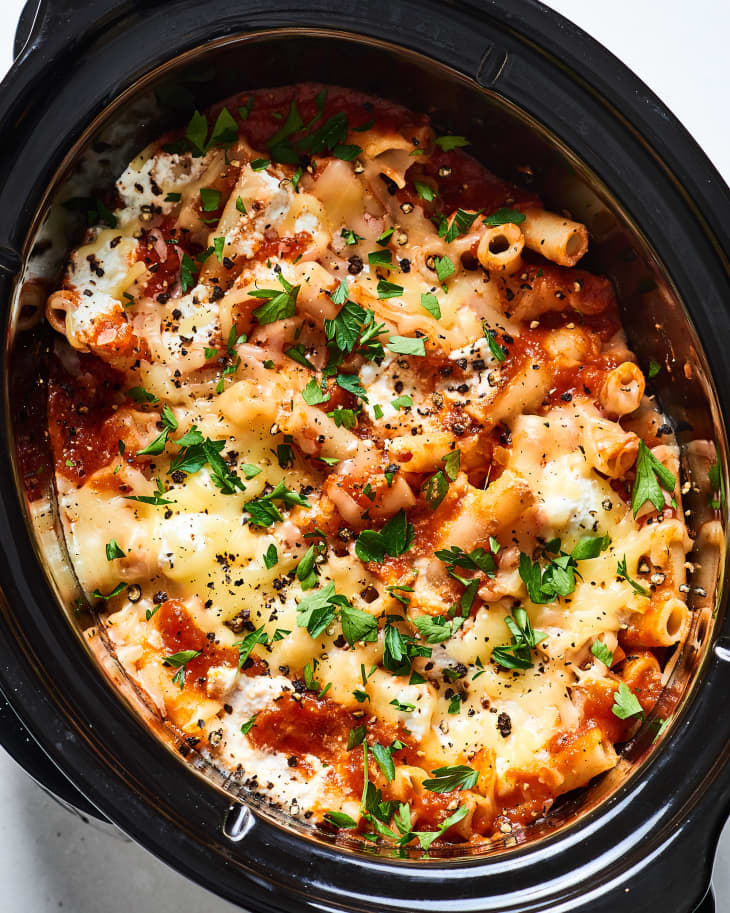Slow Cooker Baked Ziti Recipe (5 Ingredients) The Kitchn