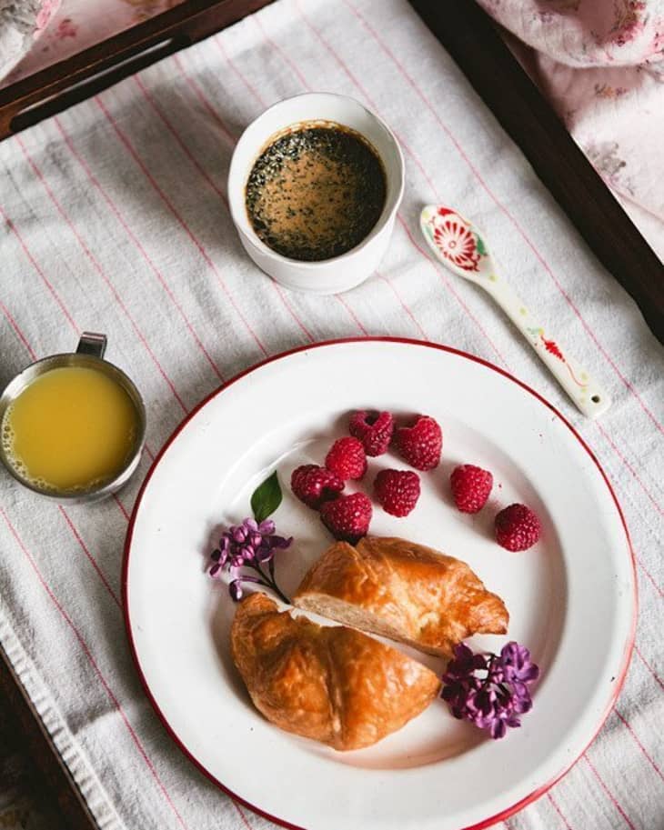 18 Delightful Breakfasts on Trays to Make You Feel Like a Duchess The