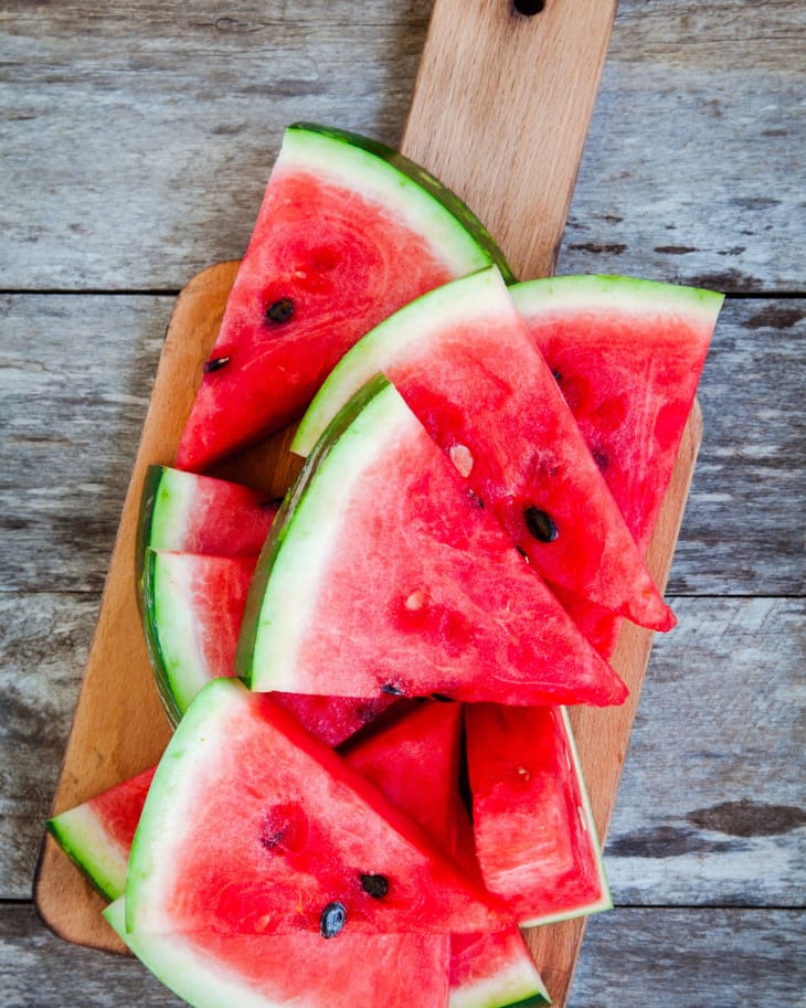 How Many Cups of Fruit Are in a Pound of Watermelon? The Kitchn