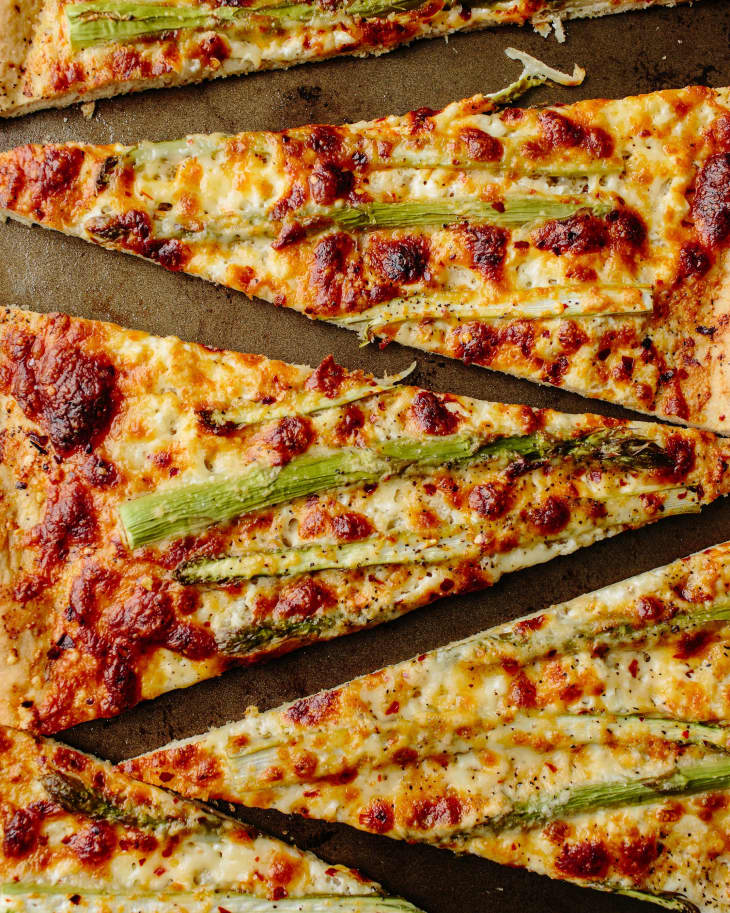 Why I Don t Use a Baking Stone for Pizza The Kitchn