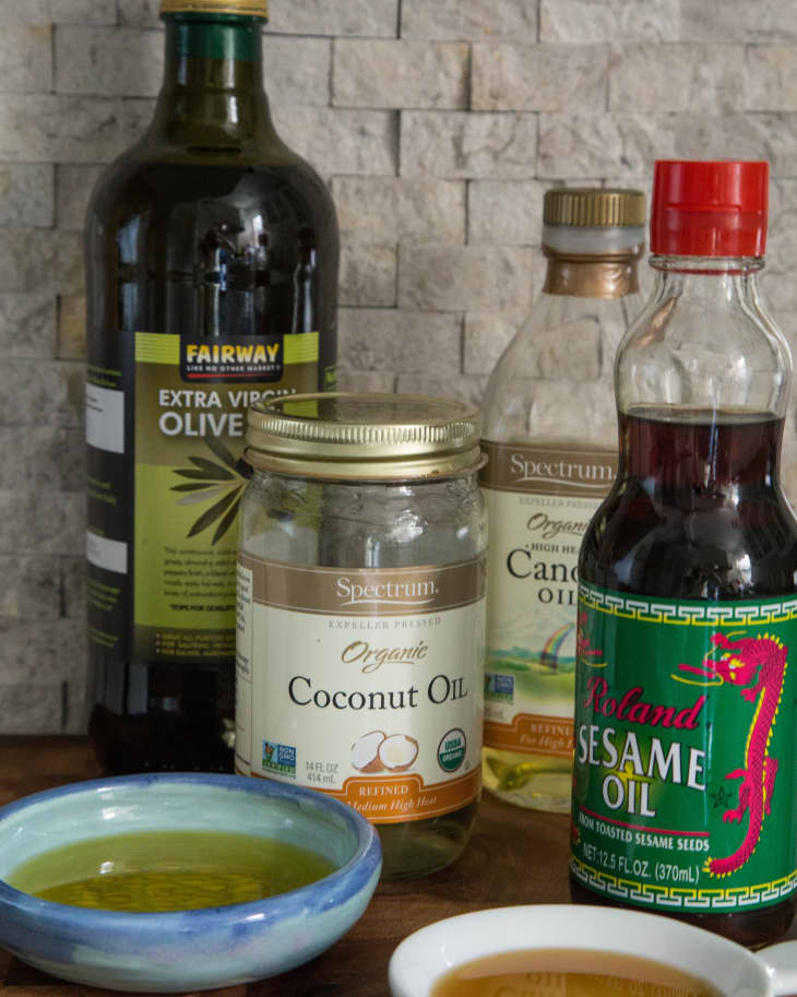 These Are the 4 Types of Cooking Oils You Should Have in Your Kitchen
