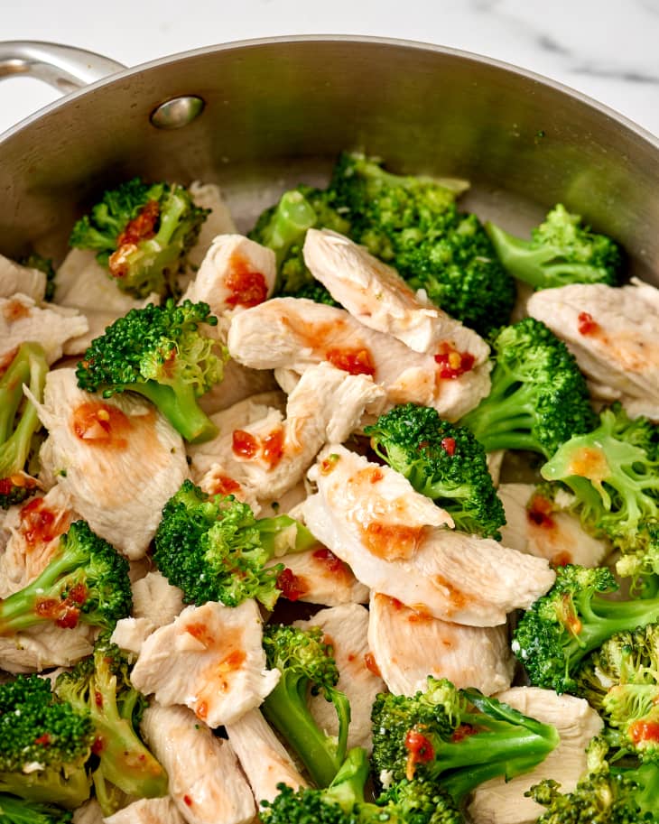 How To Make Chicken and Broccoli StirFry in Any Pan The Kitchn