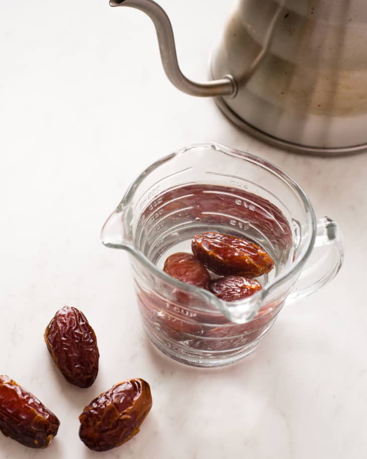 This Is the Best Way to Revive Stale Dates The Kitchn