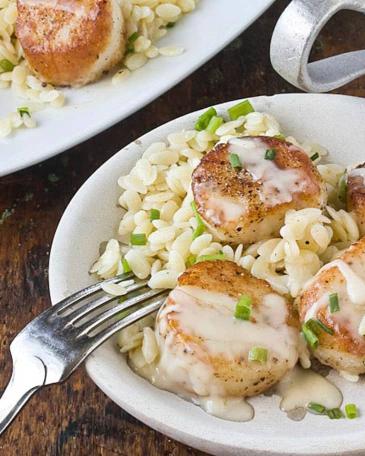 Recipe Scallops with White Wine Beurre Blanc & Lemon Orzo The Kitchn
