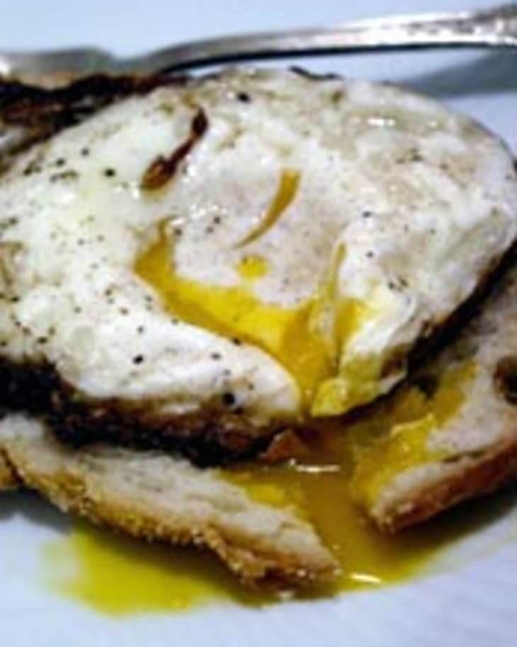 How To Fry An Egg the Spanish Way The Kitchn